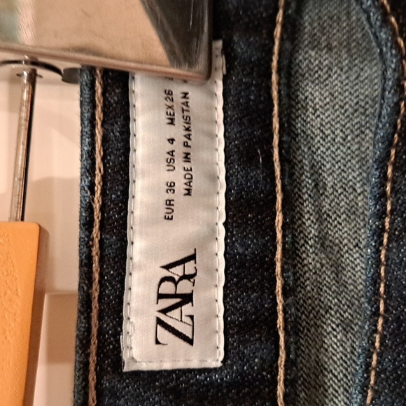 Zara Womens Dark Denim Jeans - Picture 2 of 5